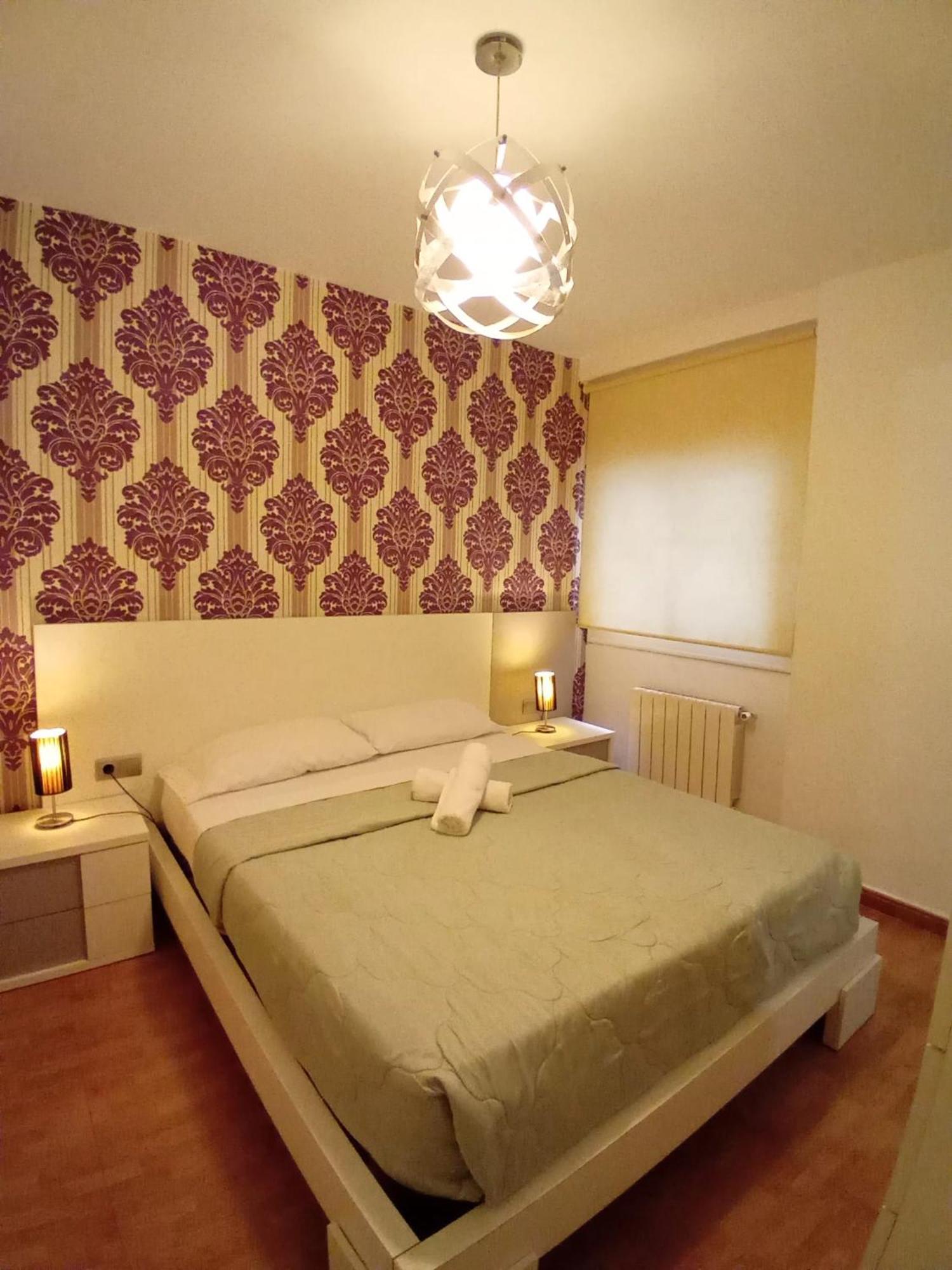 Amplio Apartamento Centro De Alicante Eksteriør bilde
